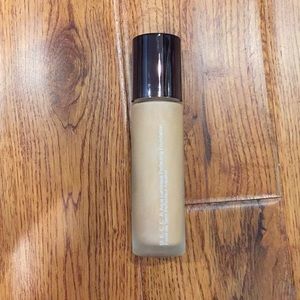BECCA AQUA LUMINOUS FOUNDATION